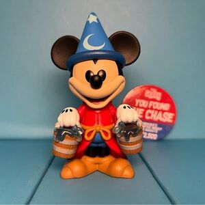Funko Soda - Sorcerer's Apprentice Mickey with buckets Chase